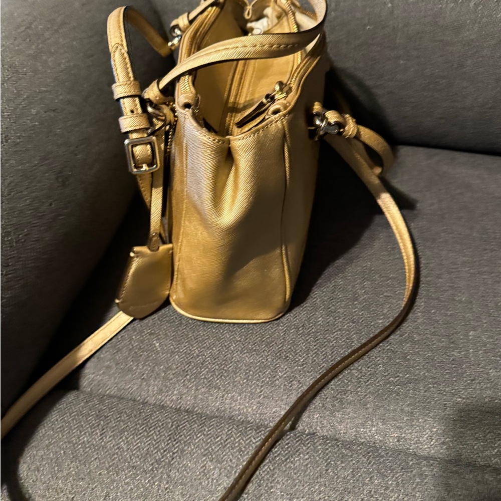 Coach Peyton mini Jordan Gold - Picture 2 of 9